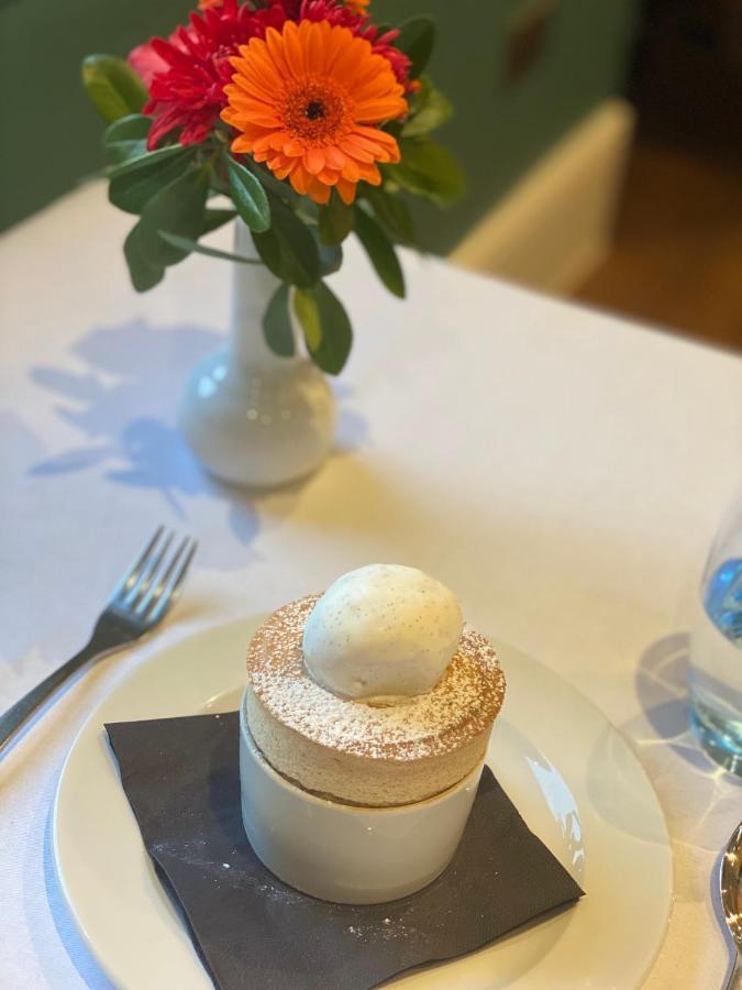 Yarrow Hotel บรอดสแตร์ส ภายนอก รูปภาพ
