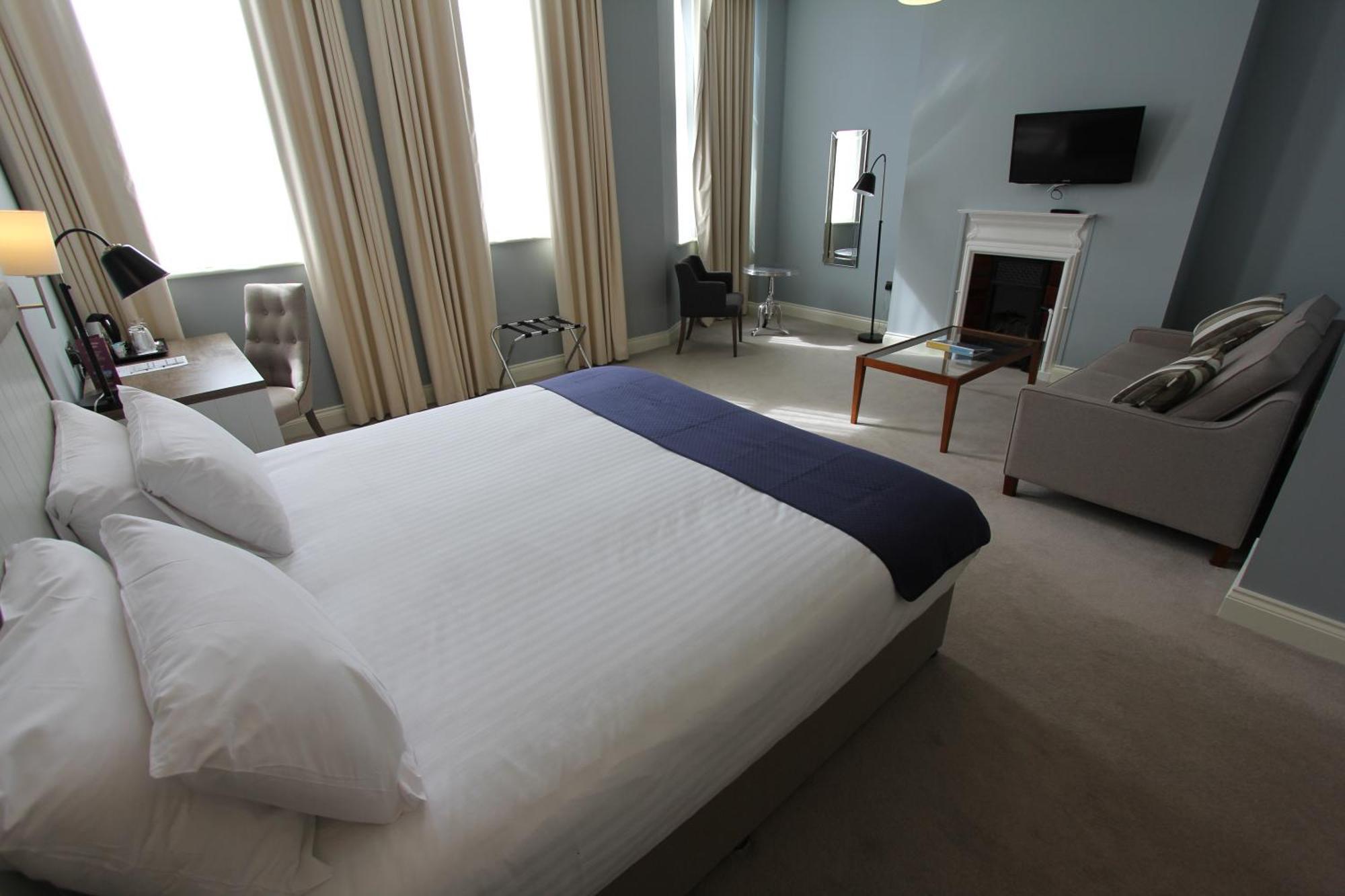 Yarrow Hotel บรอดสแตร์ส ภายนอก รูปภาพ