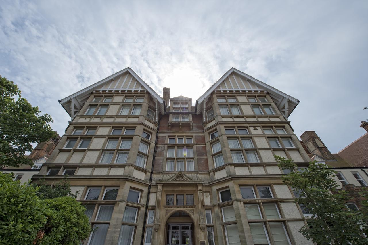 Yarrow Hotel บรอดสแตร์ส ภายนอก รูปภาพ