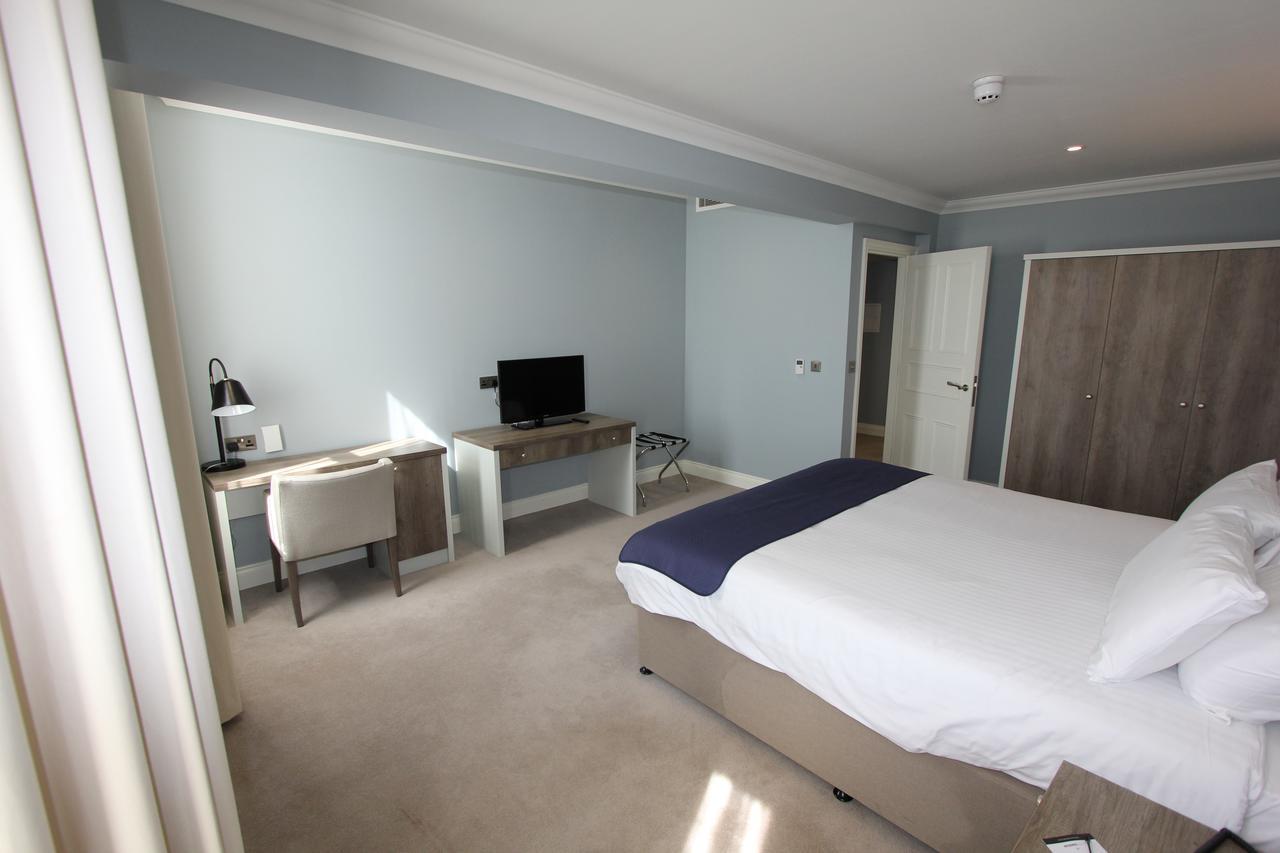 Yarrow Hotel บรอดสแตร์ส ภายนอก รูปภาพ