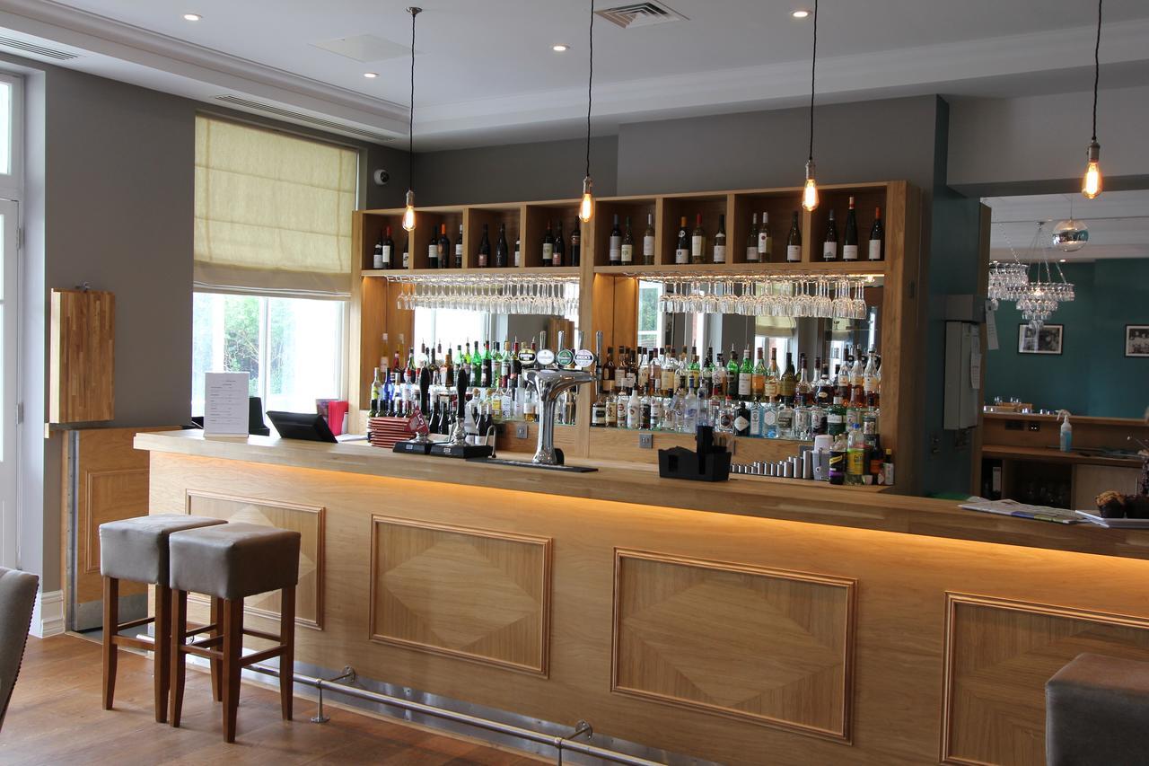 Yarrow Hotel บรอดสแตร์ส ภายนอก รูปภาพ