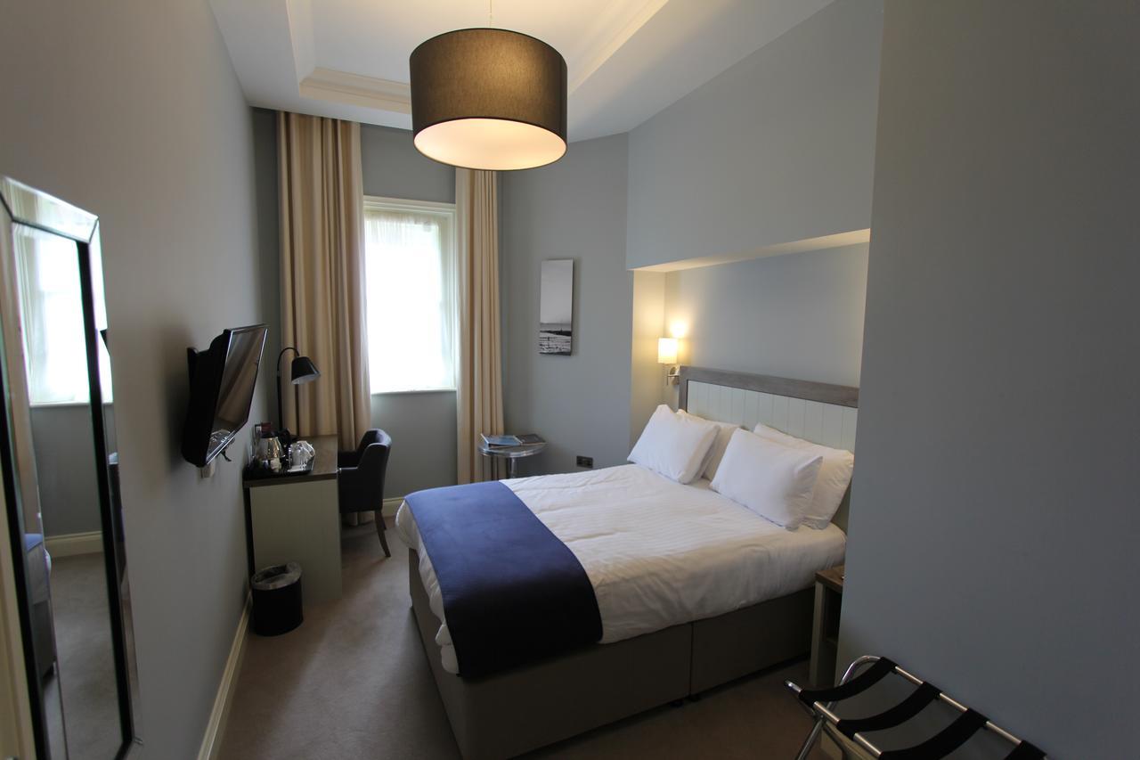 Yarrow Hotel บรอดสแตร์ส ภายนอก รูปภาพ