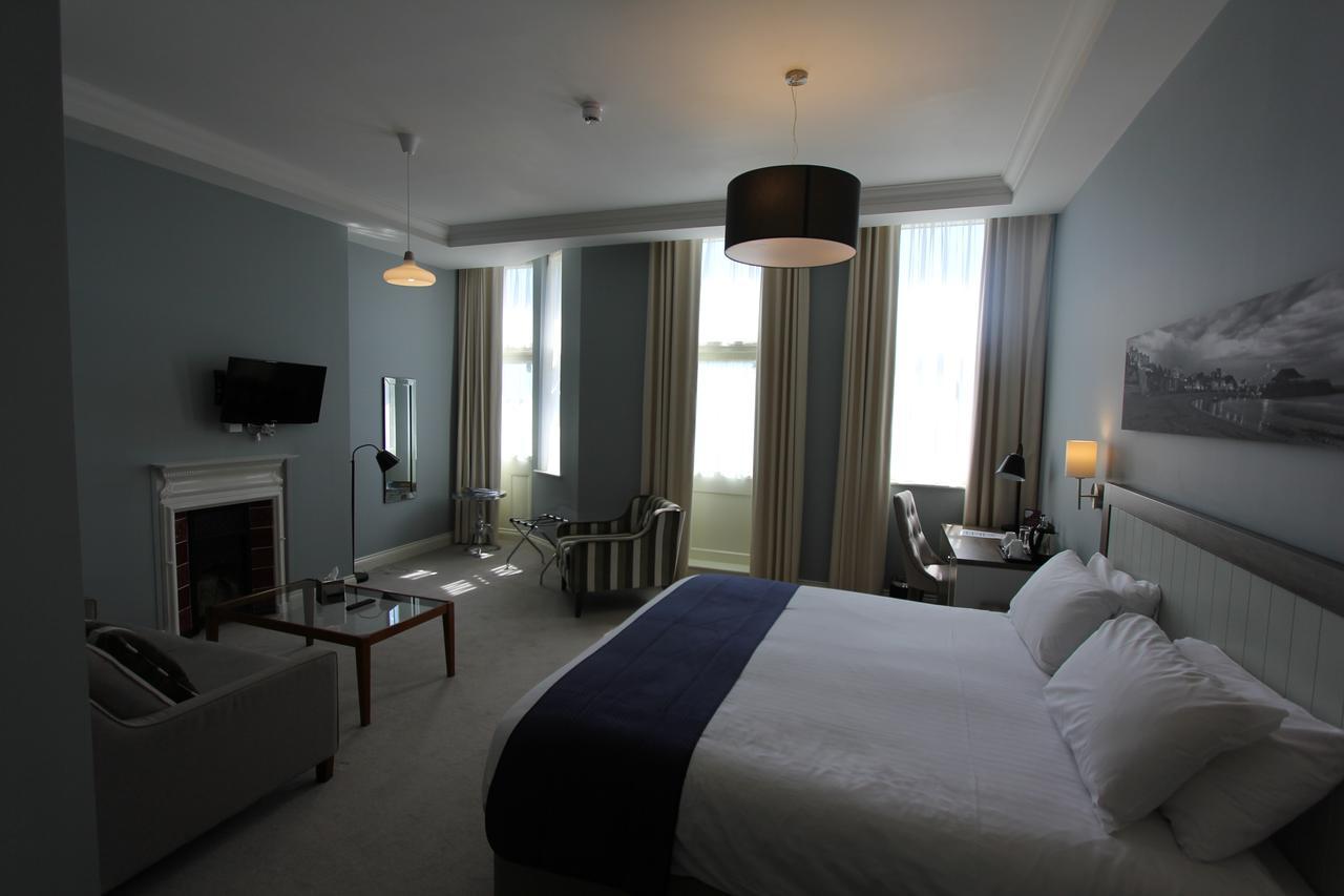 Yarrow Hotel บรอดสแตร์ส ภายนอก รูปภาพ
